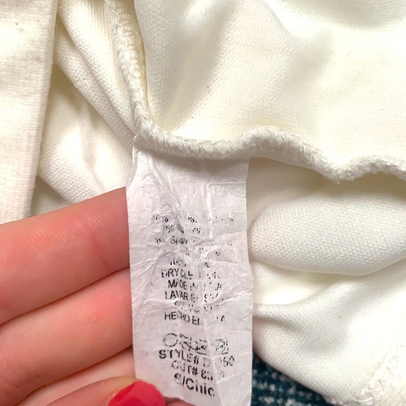 Lulu’s Ivory Bodycon 🕊 - Picture 7 of 7